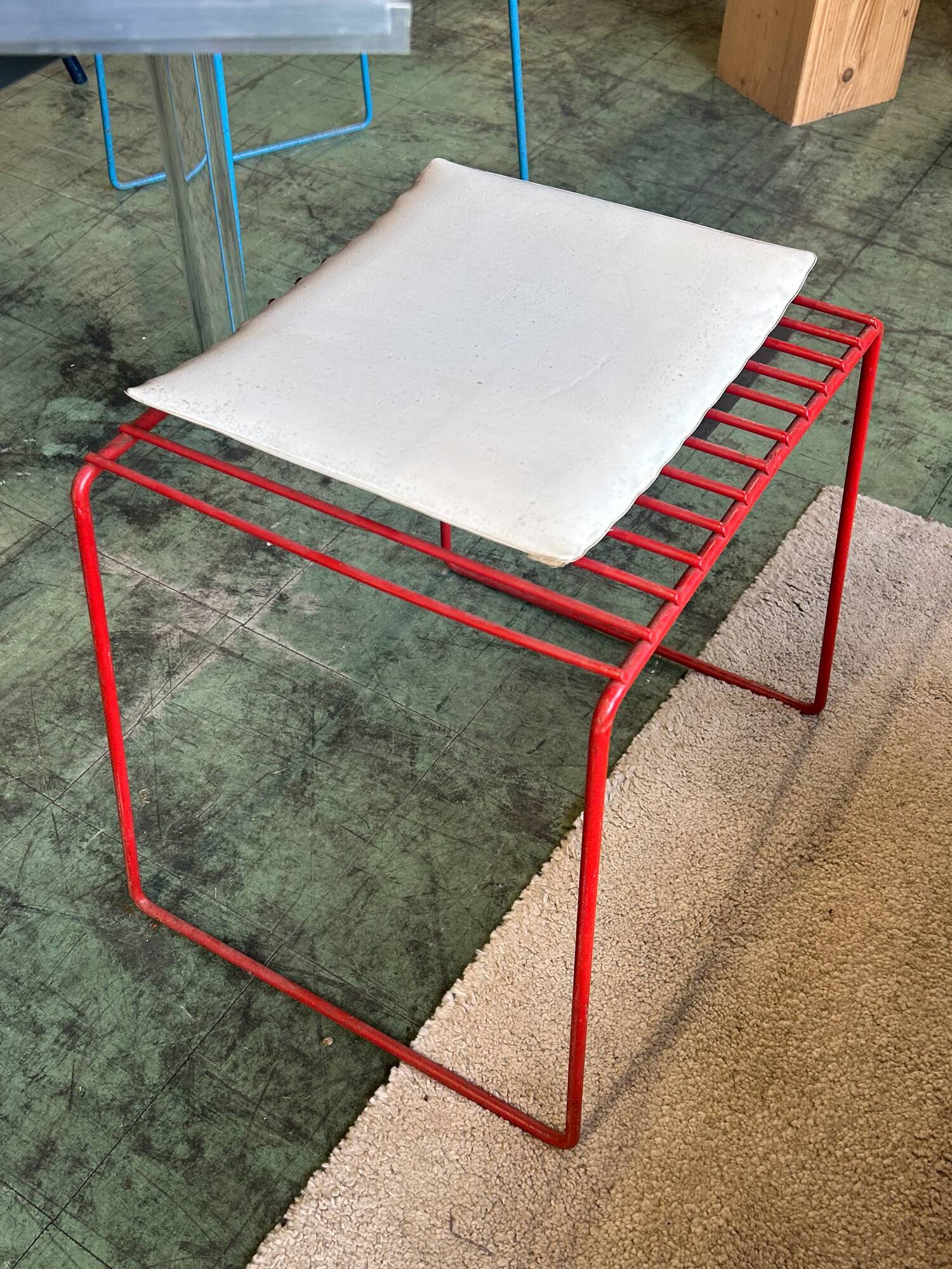 Set of Atelier A stools model 554