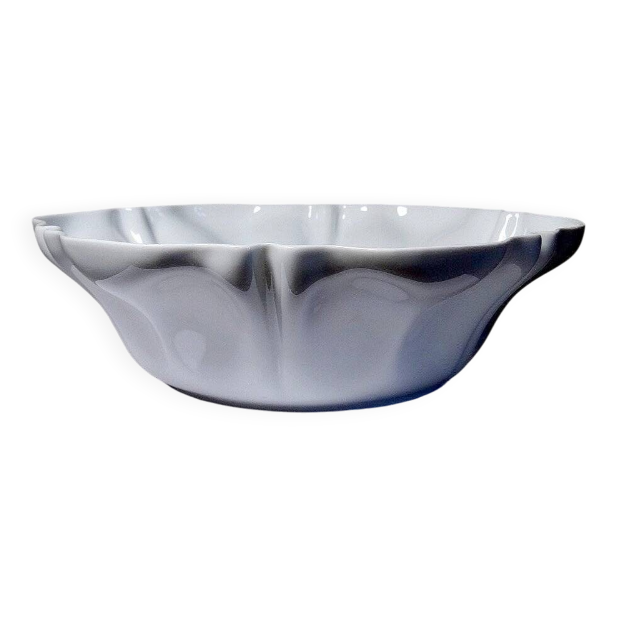 Large fruit bowl / salad bowl in fine white Limoges porcelain, vintage / antique