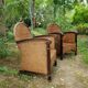 Paire de fauteuils en bois et rotin 1980