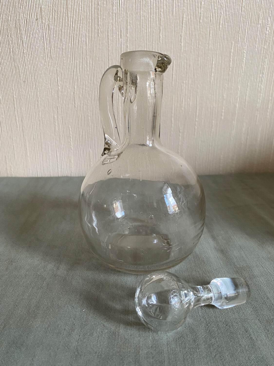 Blown glass oil cruet