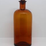 Flacon ambré en verre soufflé