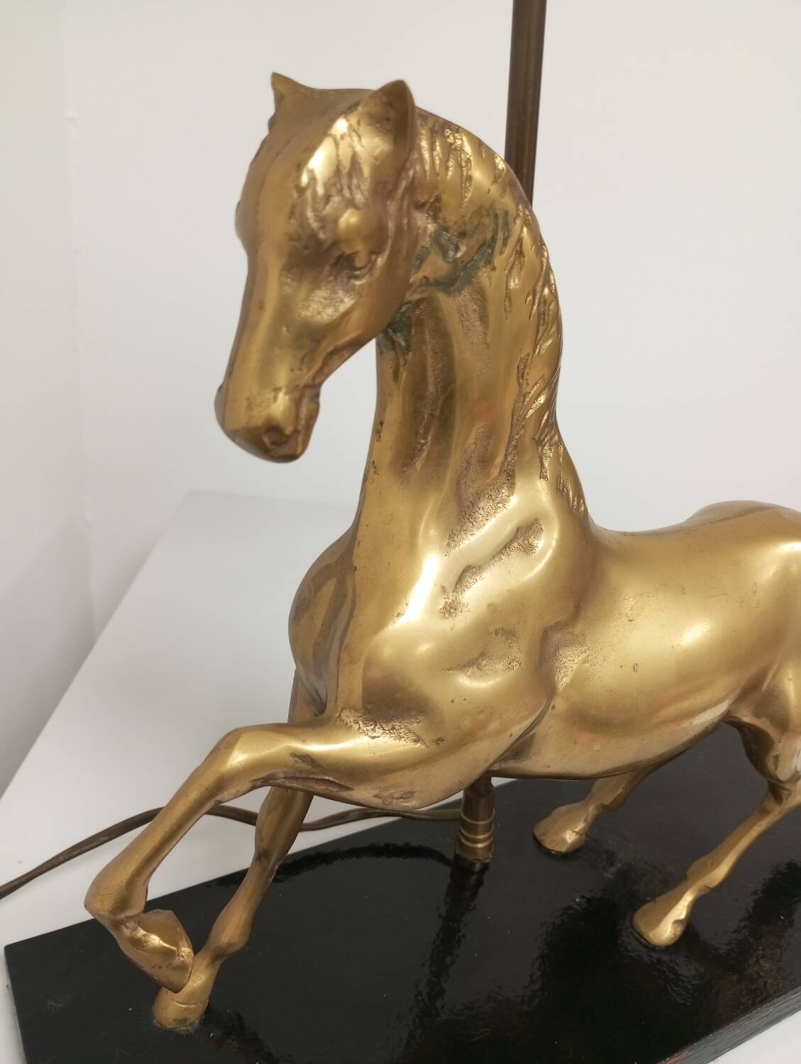 Table lamp Horse in gilded brass