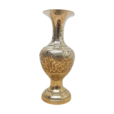 Vase laiton ciselé