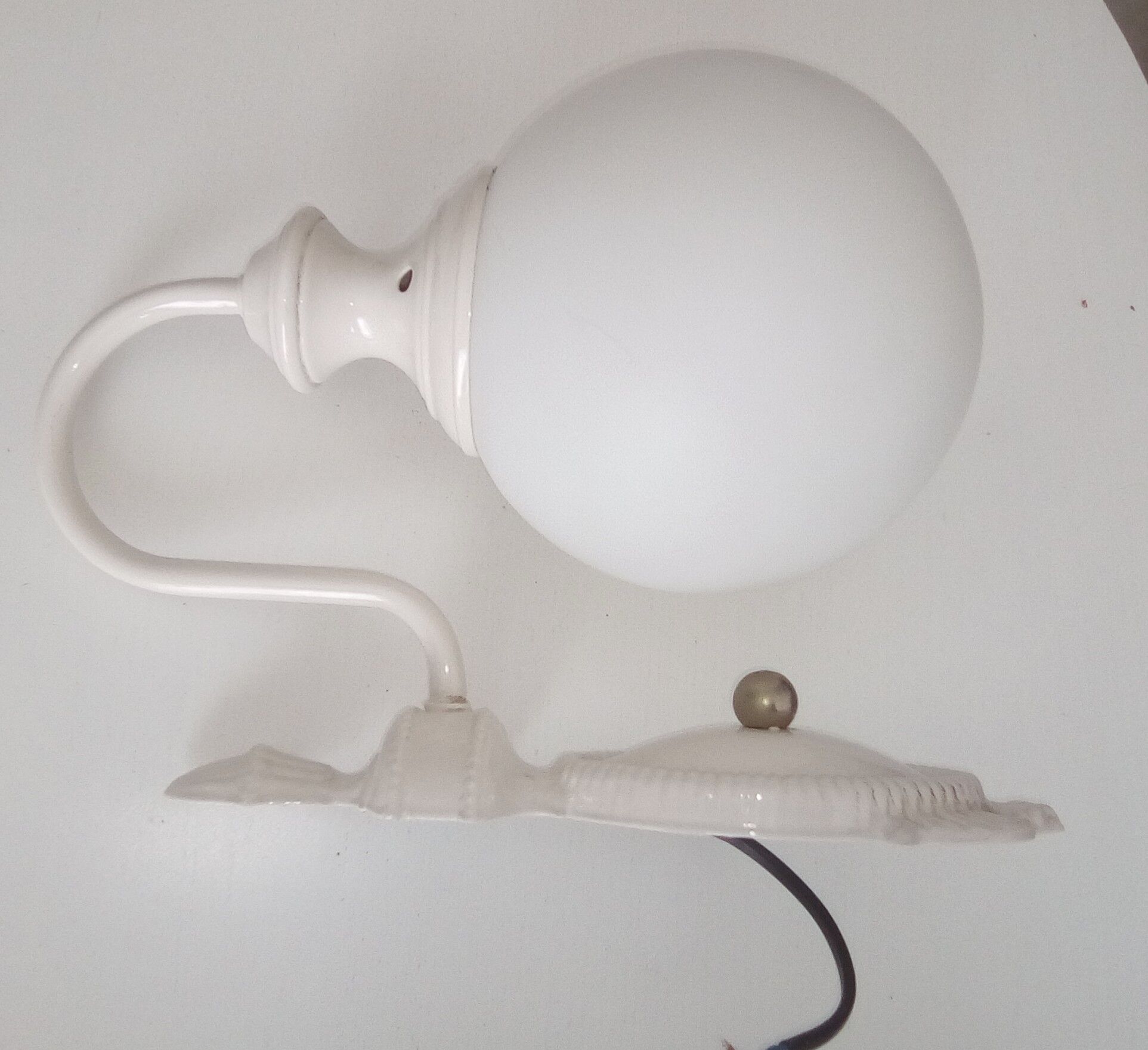 Globe opaline sconce 70s