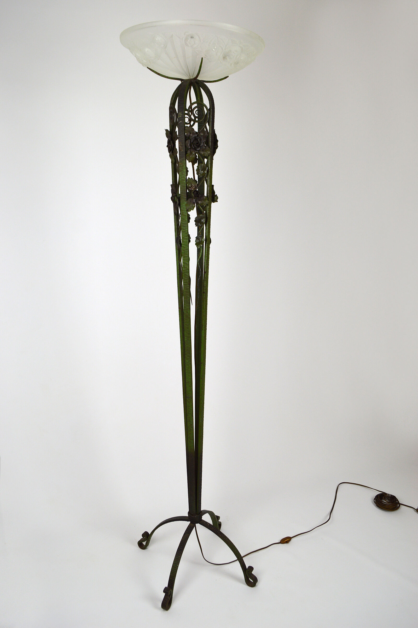 Art Deco floor lamp with wrought iron roses and green patina