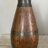 Pichet à eau de vie de Beaune en chêne massif cerclages laitons années 1970