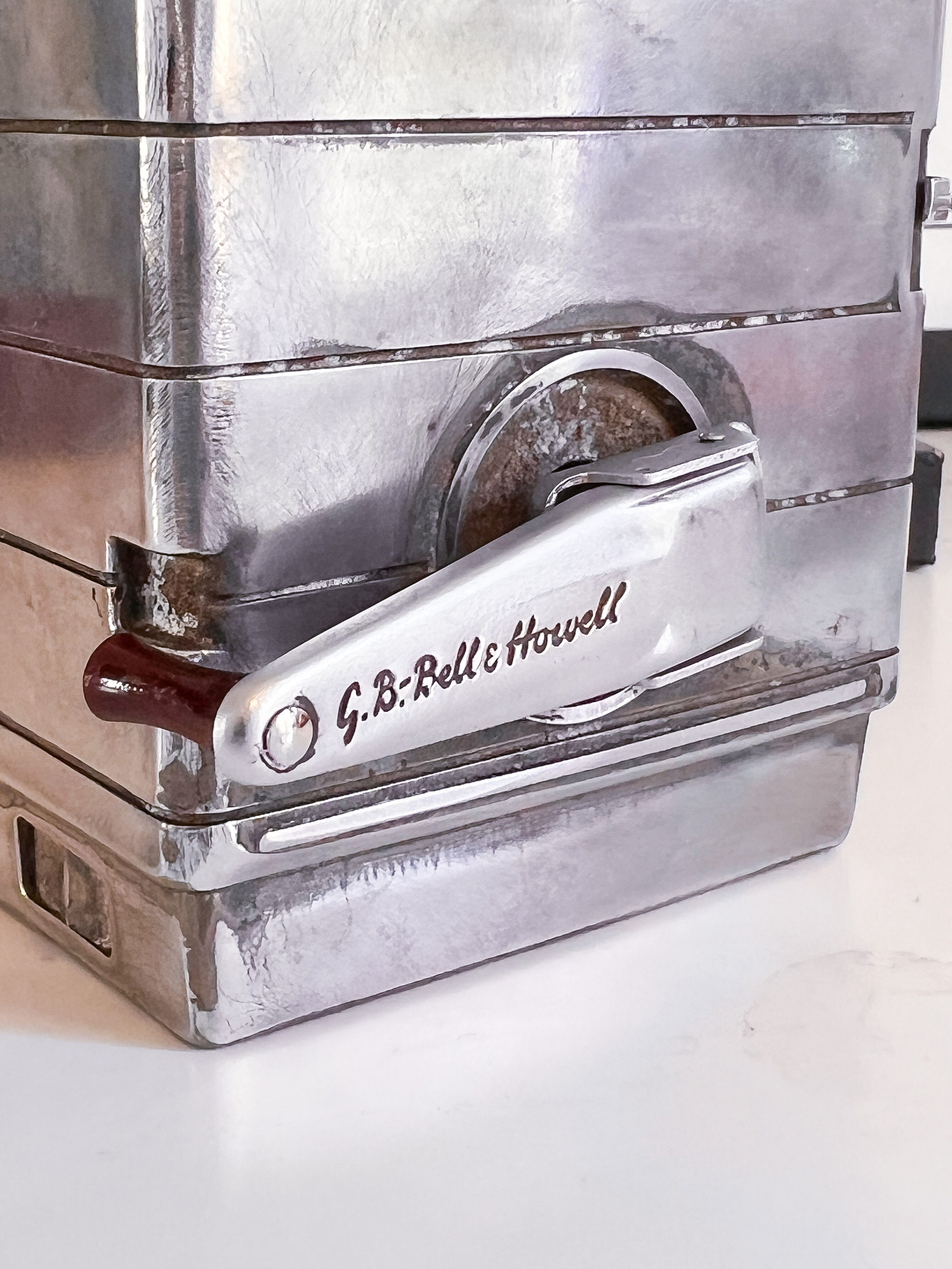 Camera 60's bell & Howell