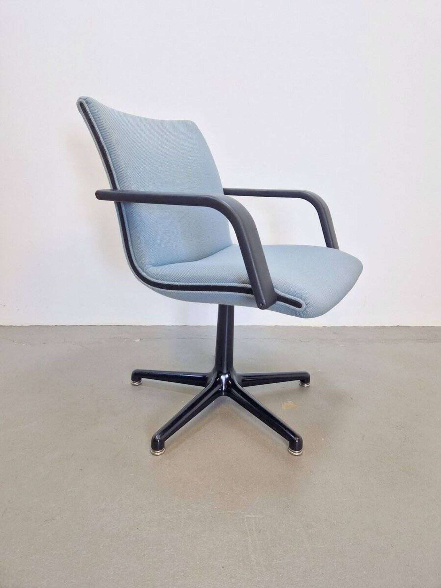 Vintage Michigan Office Chairs by Geoffrey Harcourt for Artifort, 1980s, Set of 6
