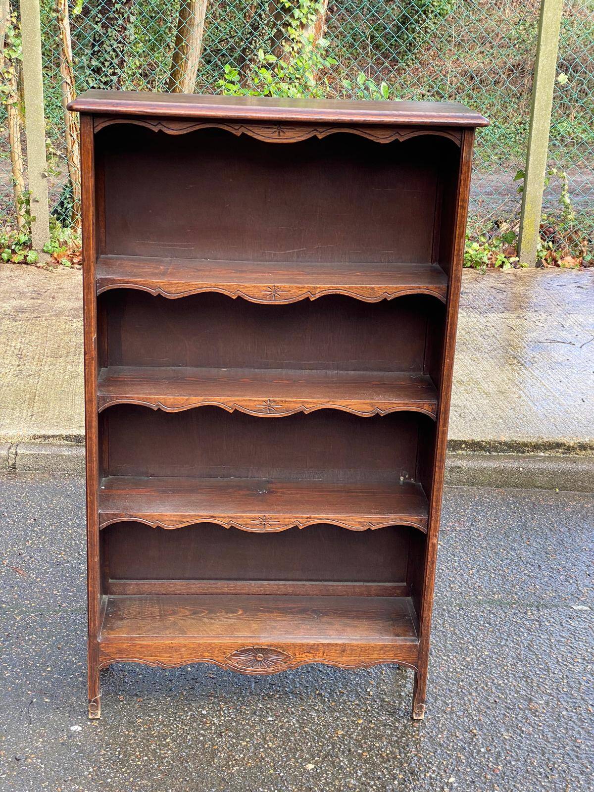 Bibus Louis XV bookshelf in solid dark oak from the 19th century 125