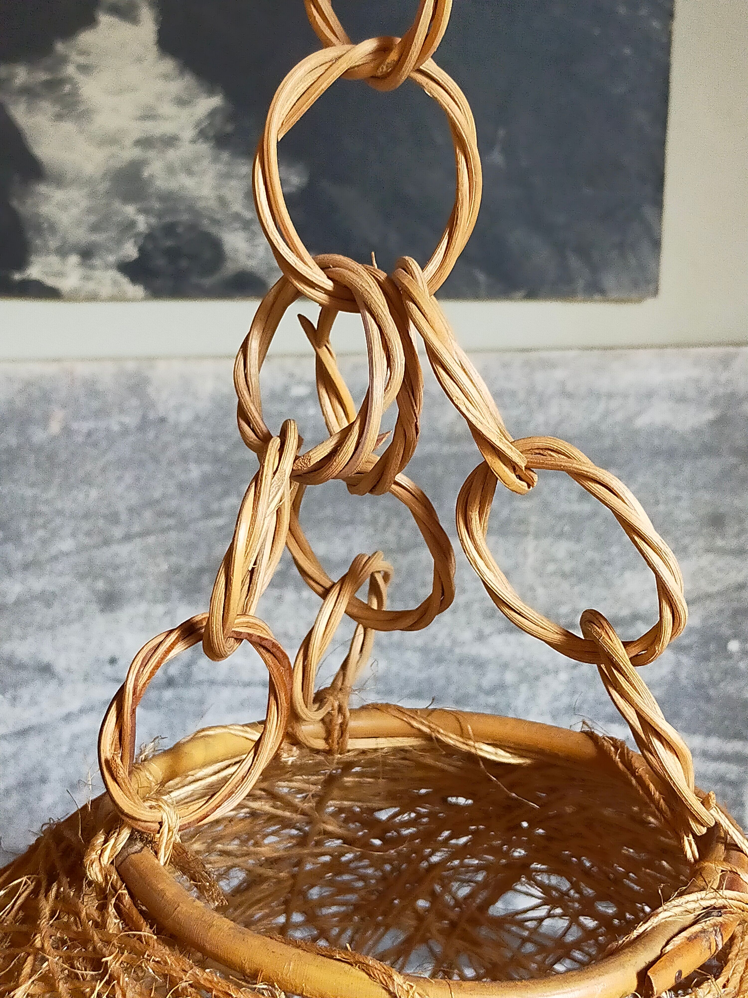 Lampshade suspension vintage wicker ball and natural string