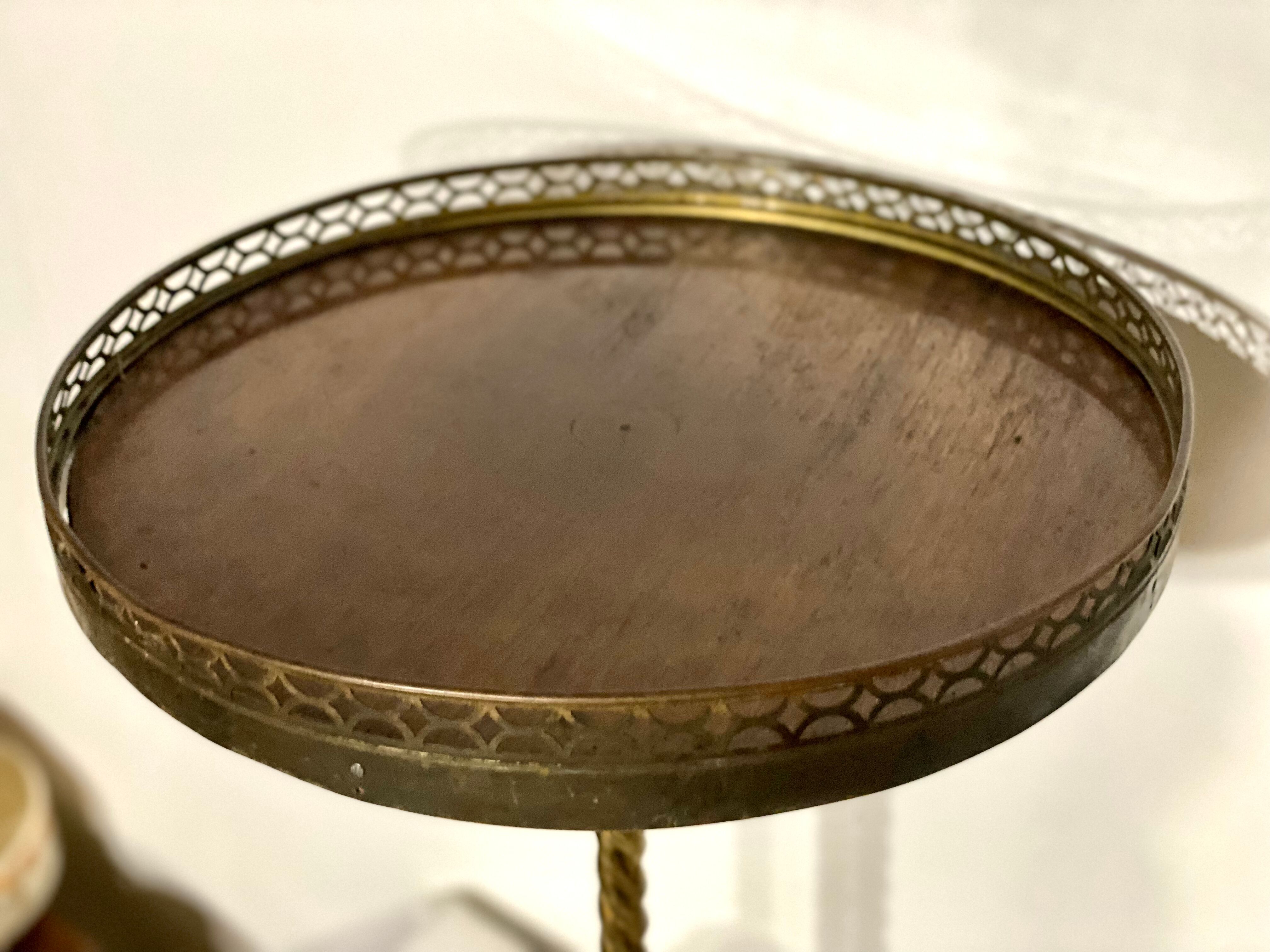 Neo classic brass and mahogany pedestal table