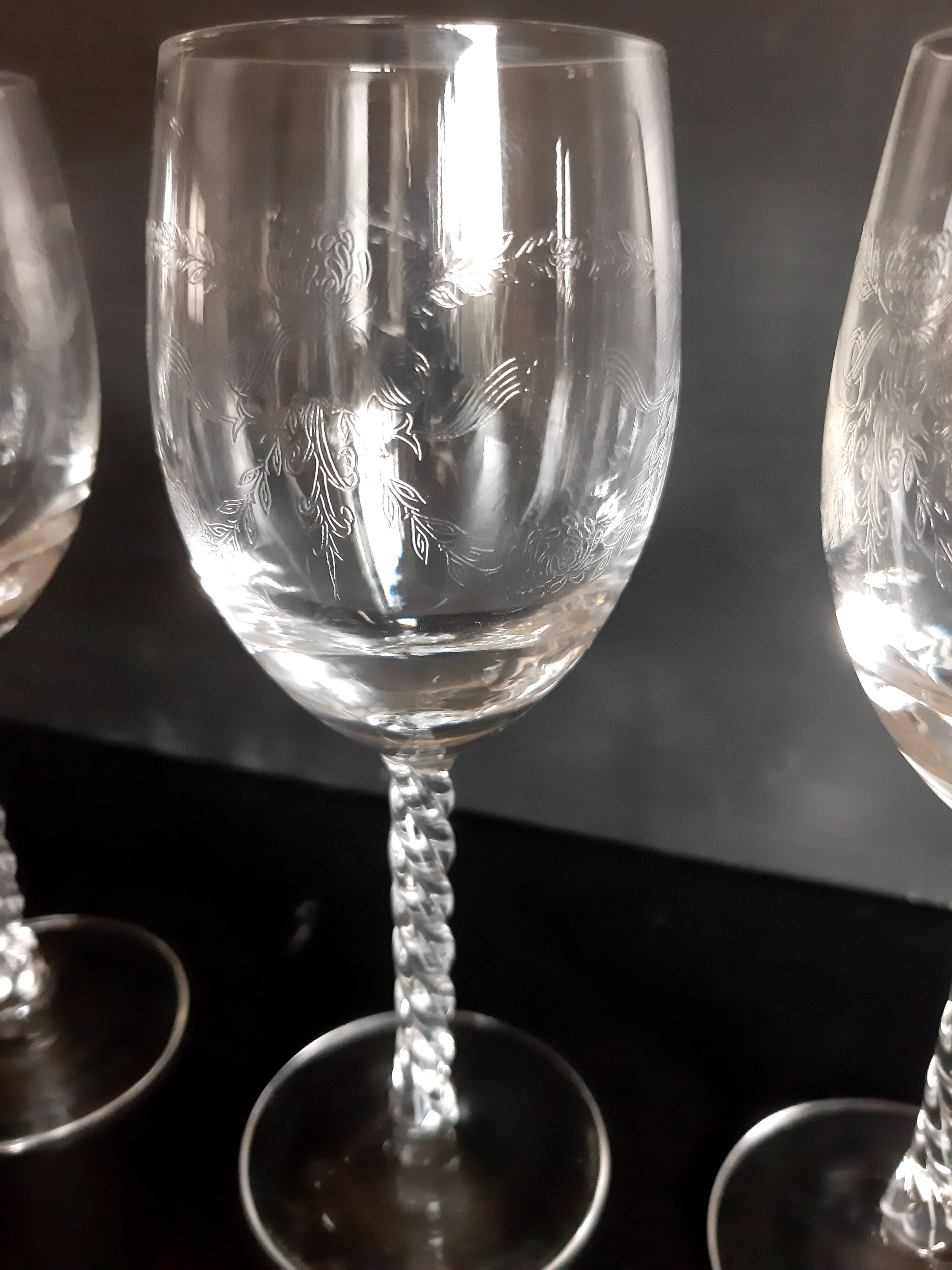 Set of 6 crystal glasses