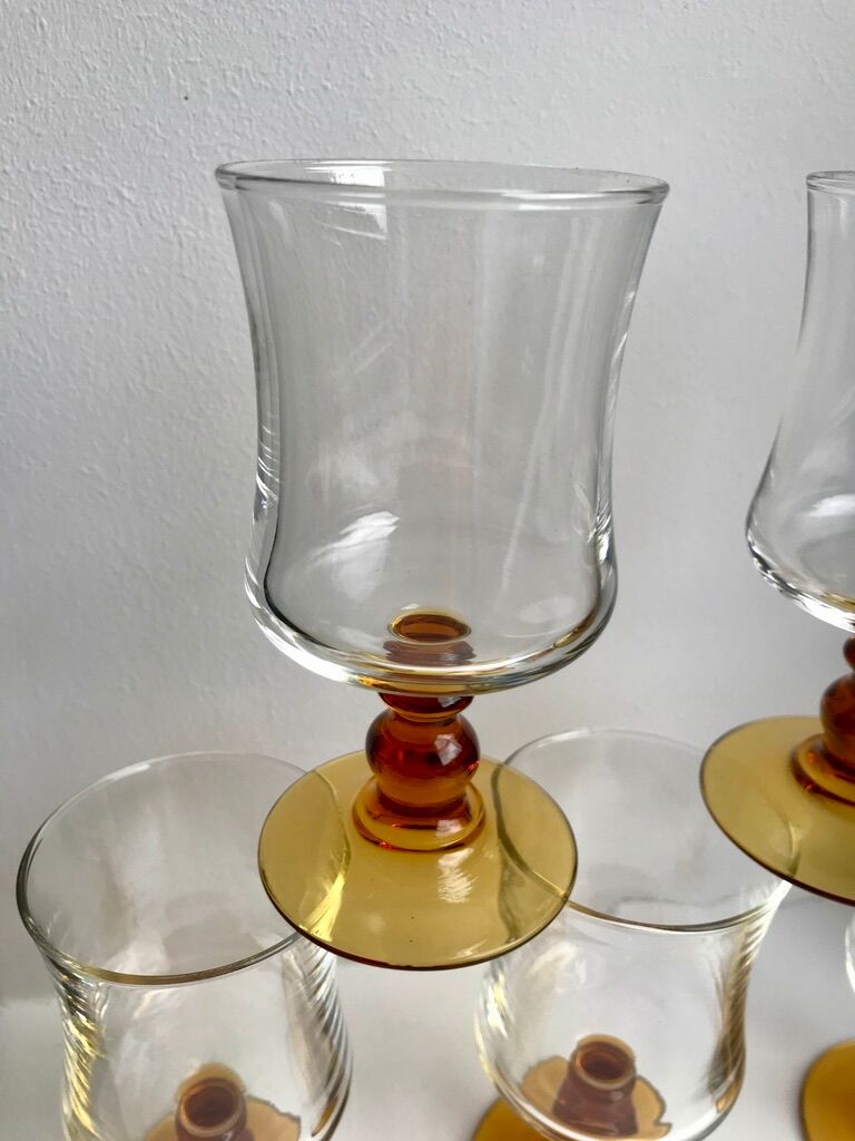 Set of 5 glasses with amber feet 70s