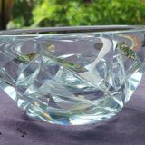 Empty pocket in Ile de France crystal
