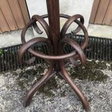 Coat rack parrot Thonet early twentieth art deco