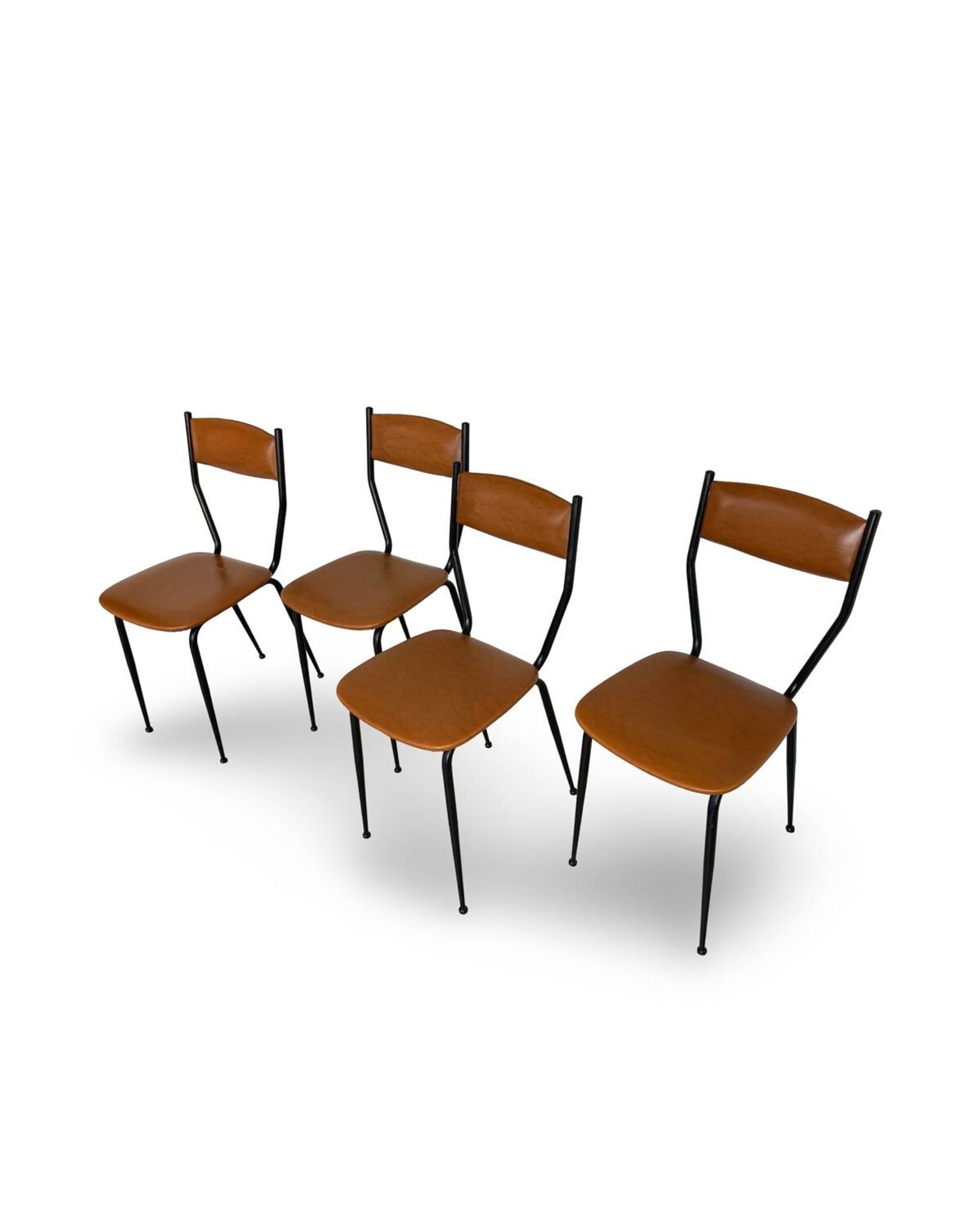 Chaises italiennes du milieu du siècle, années 1960.