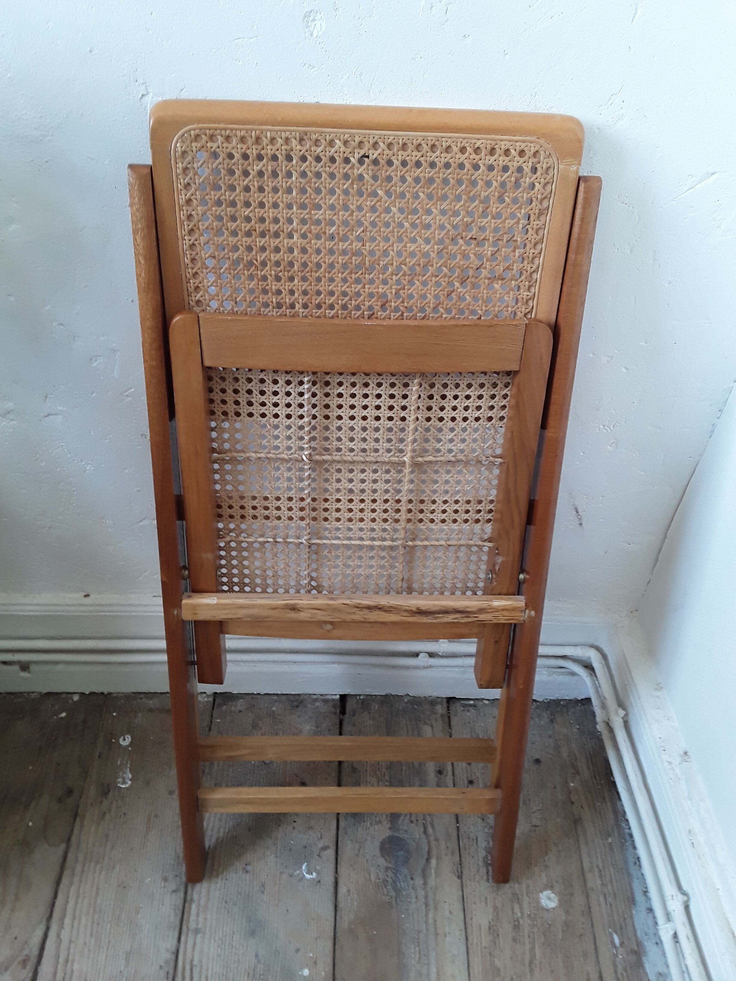 Vintage canne folding chair