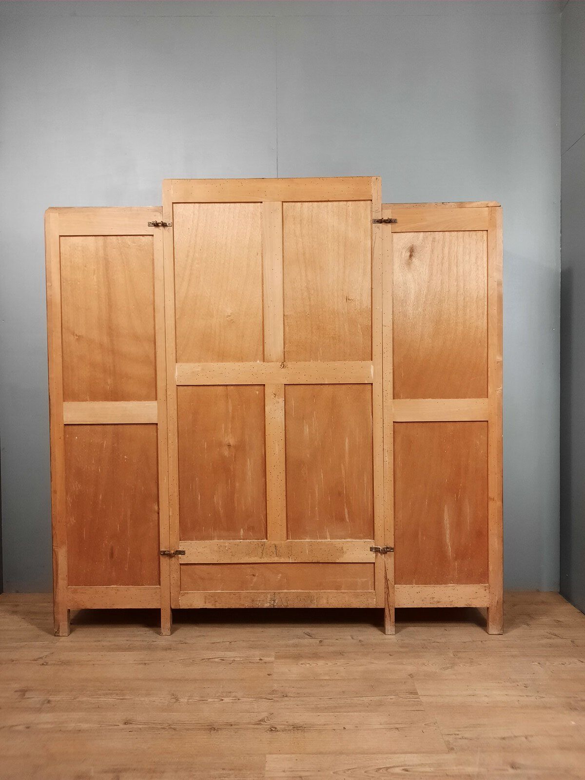 Art Deco style library