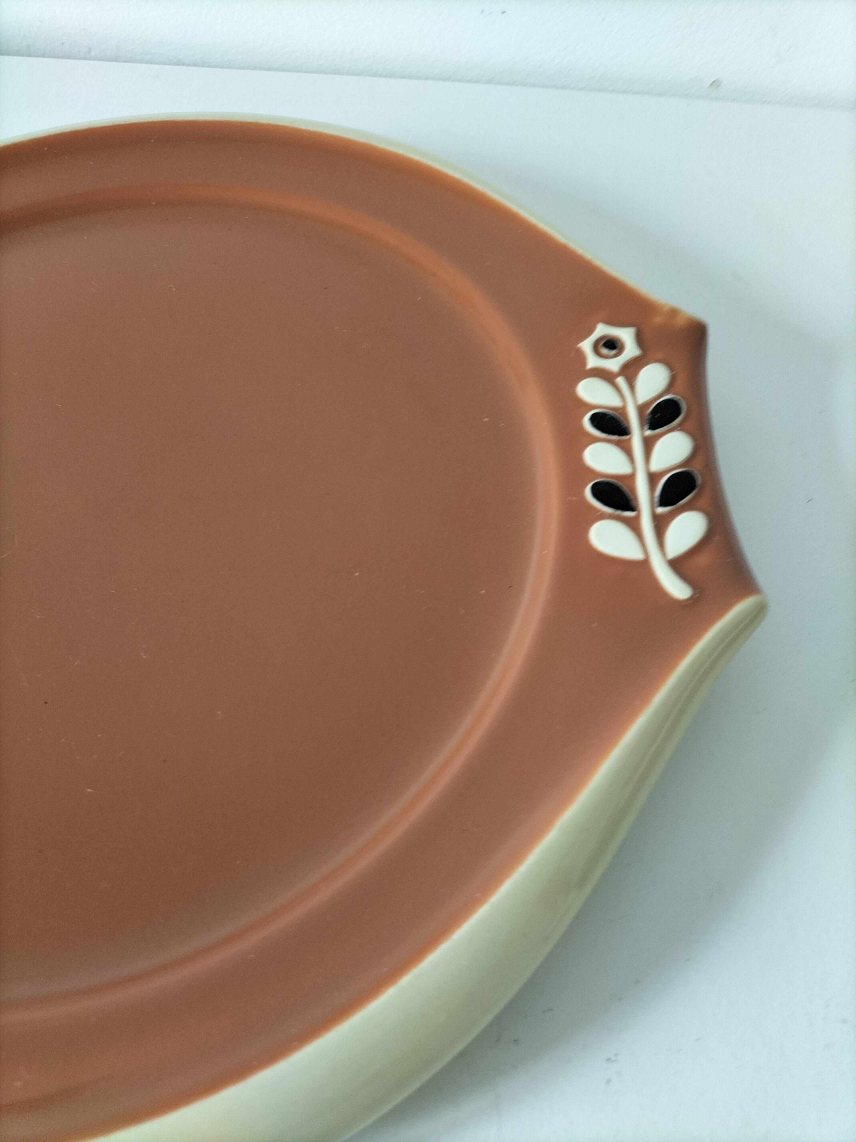 Large vintage two-tone brown and cream dish from the 50s and 60s