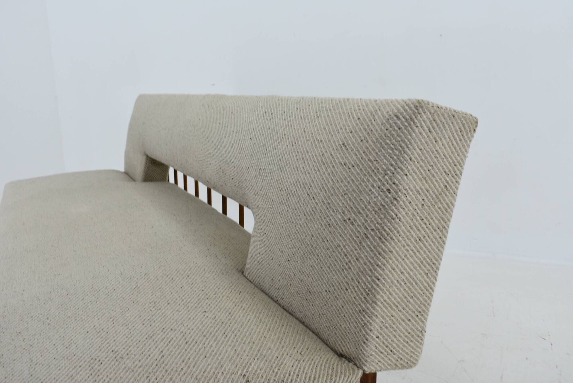 Mid-Century Sofa / Daybed Designed by Miroslav Navratil, 1960s