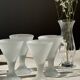 Carafe en verre à bec verseur et anse