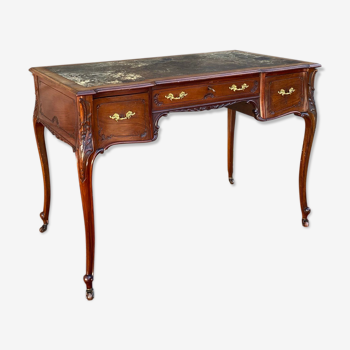 Bureau en acajou de style louis xv xix eme siècle