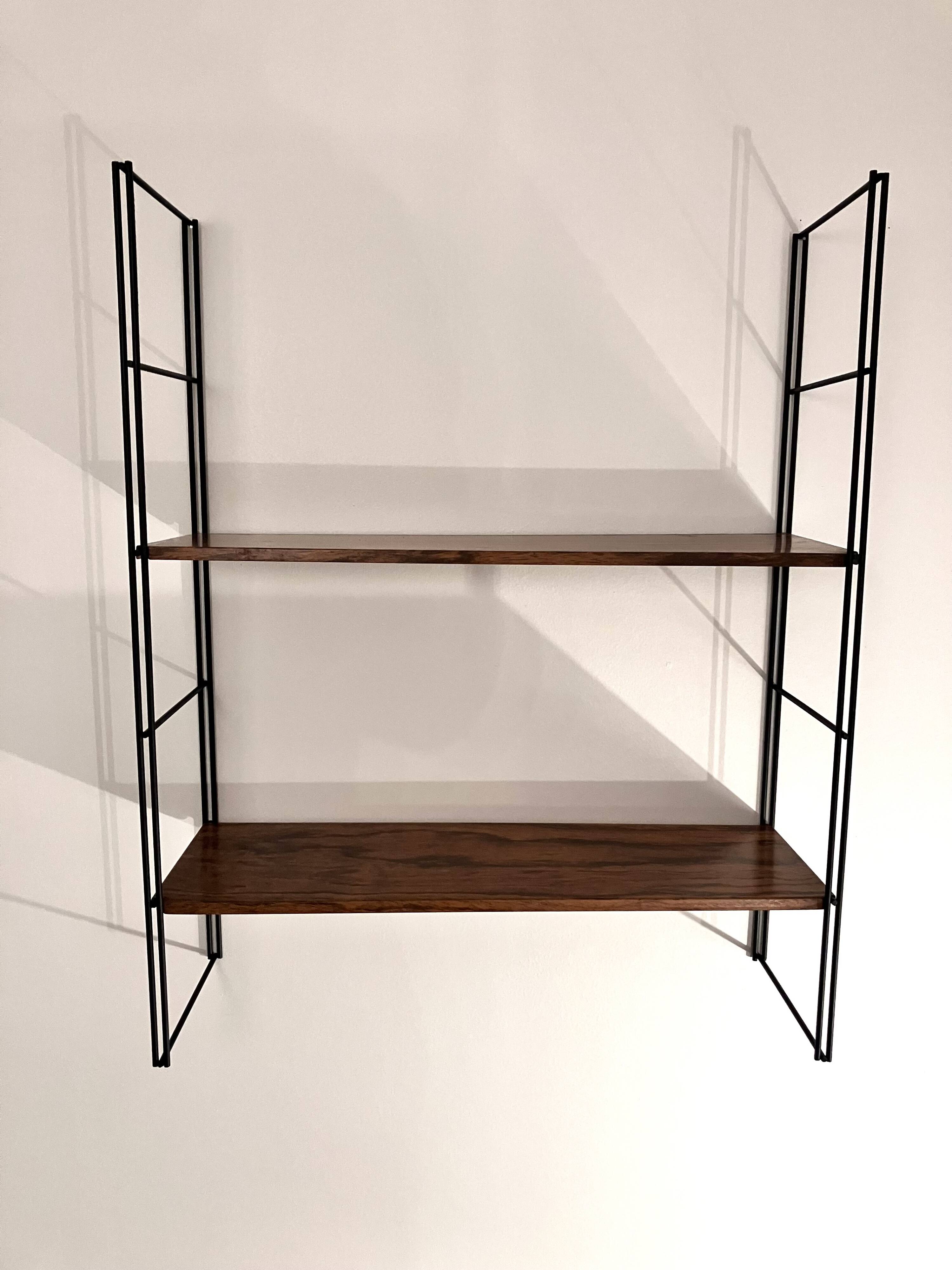 String metal shelf with wood effect