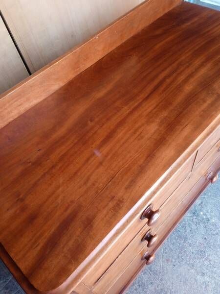 Commode anglaise ancienne vintage