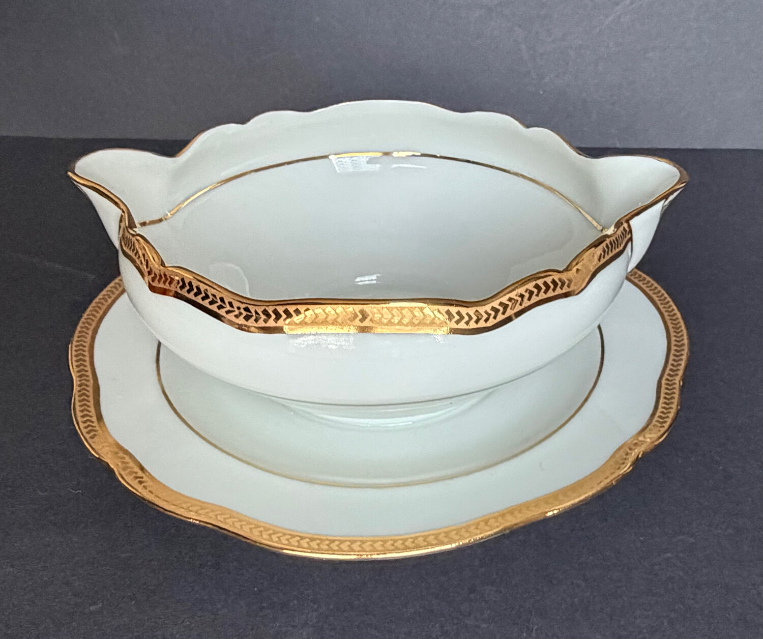 Antique sauce boat in Limoges porcelain