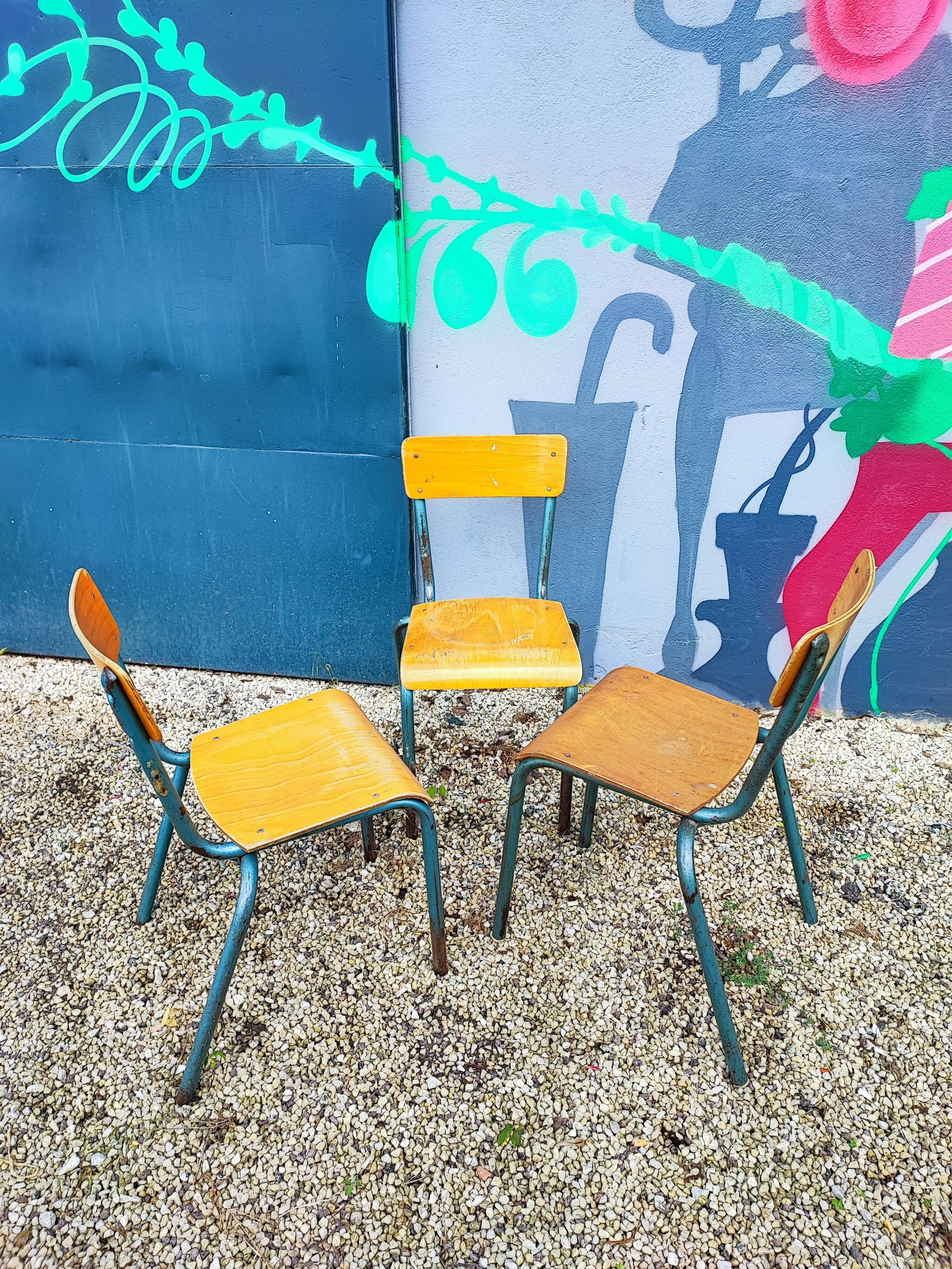 Set of 3 vintage school chairs