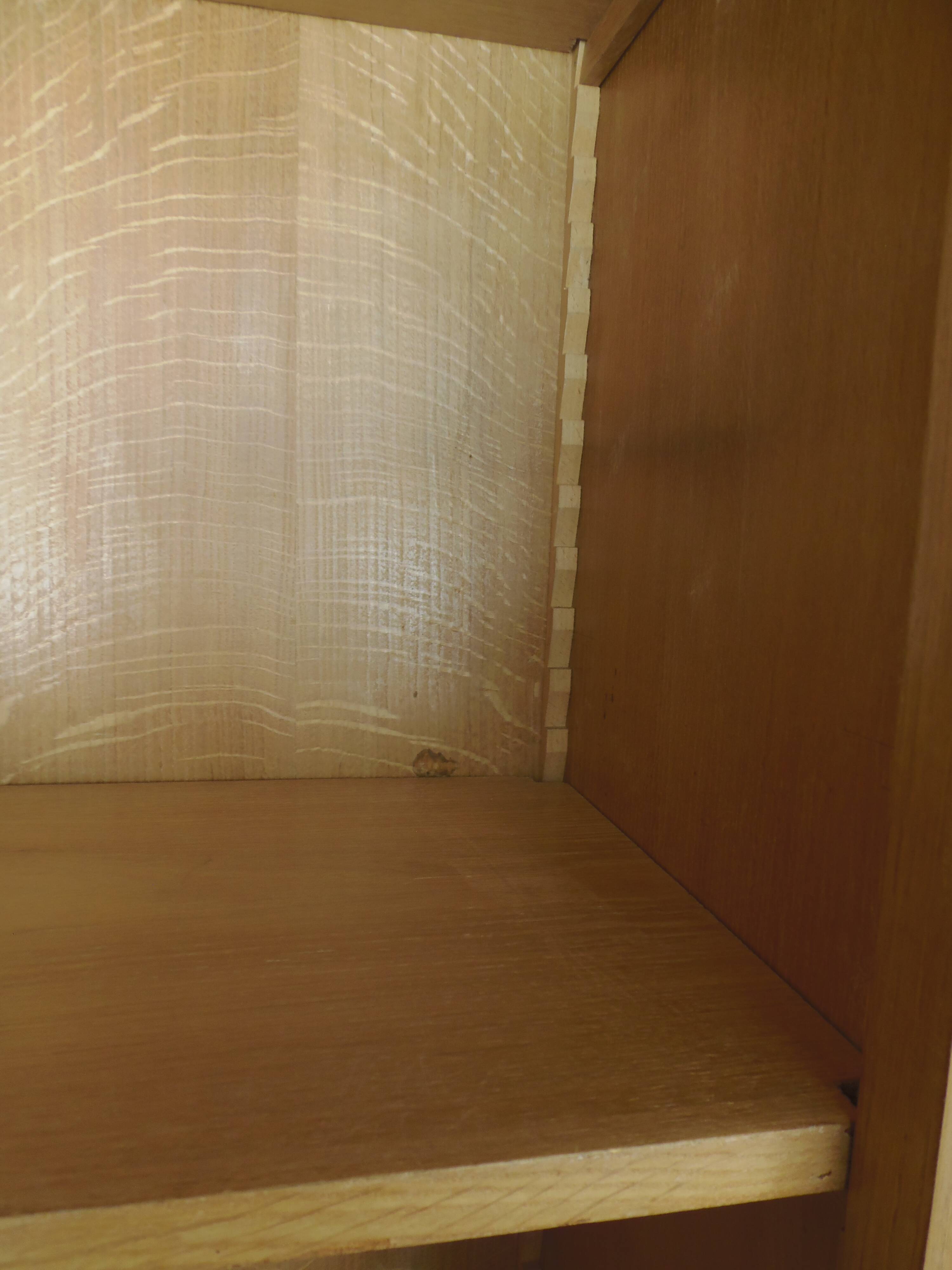 Armoire vintage en bois brut, 5 étagères bois modulables