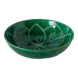 Large ceramic salad bowl, green, signed Longchamp, 1950