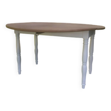 Antique round table