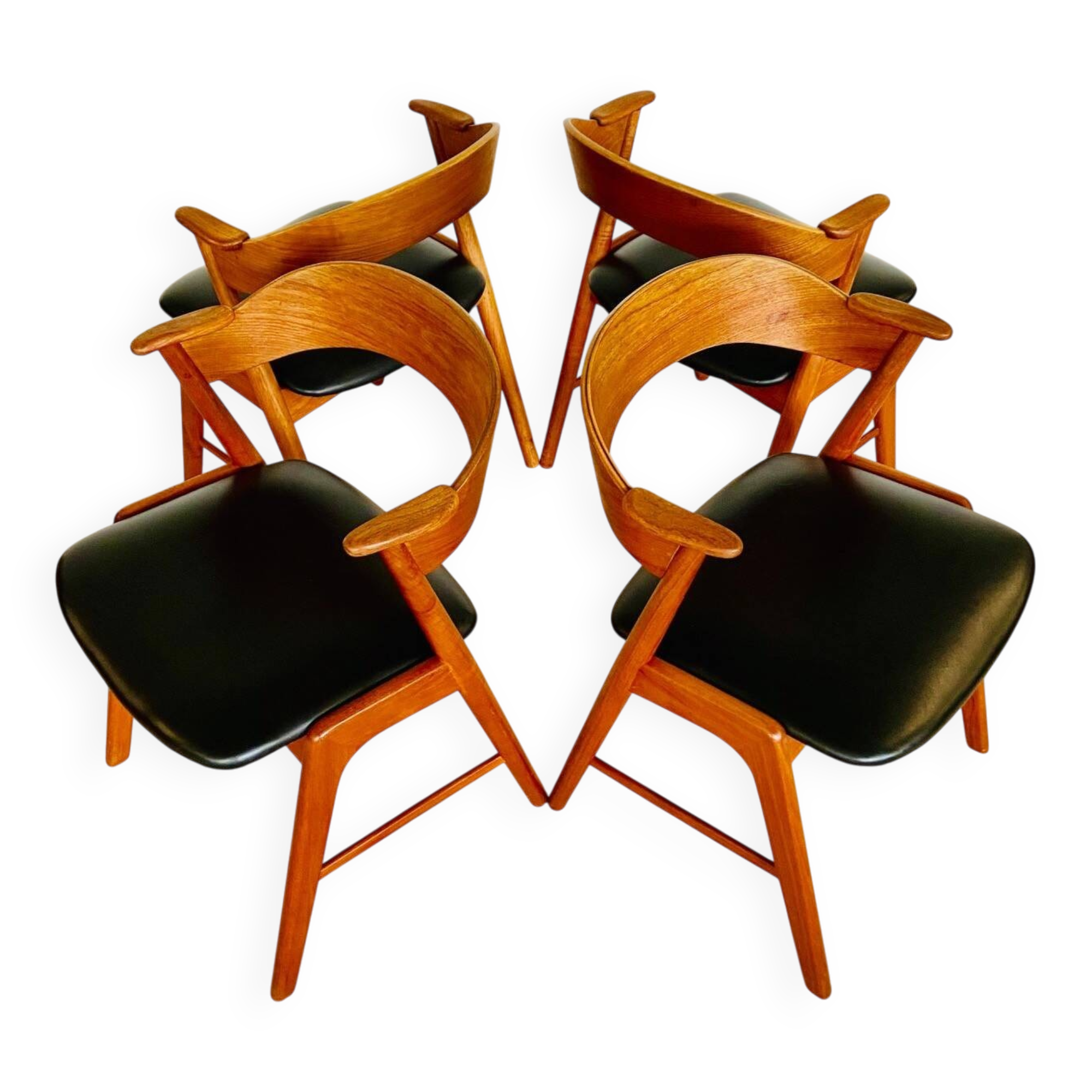 Danish vintage Kai Kristiansen model 32 chairs for Schou Andersens Møbelabrik