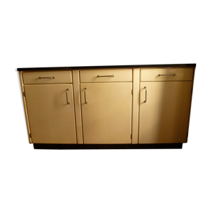 Buffet années 50 à 3 portes