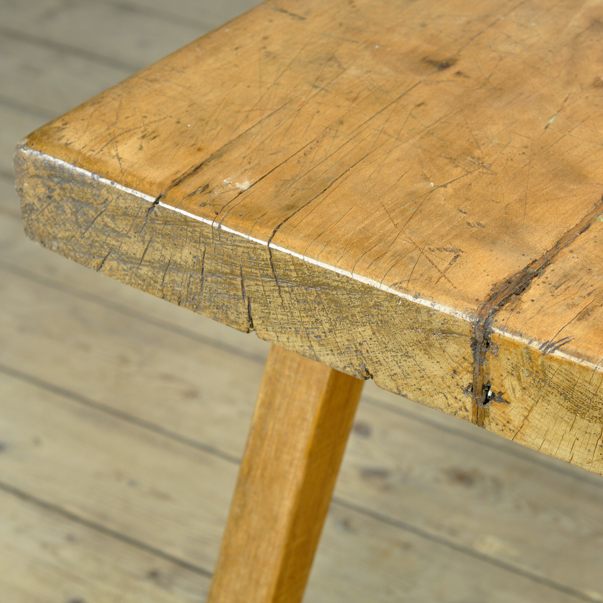 Table de boucher en chêne, vers 1920
