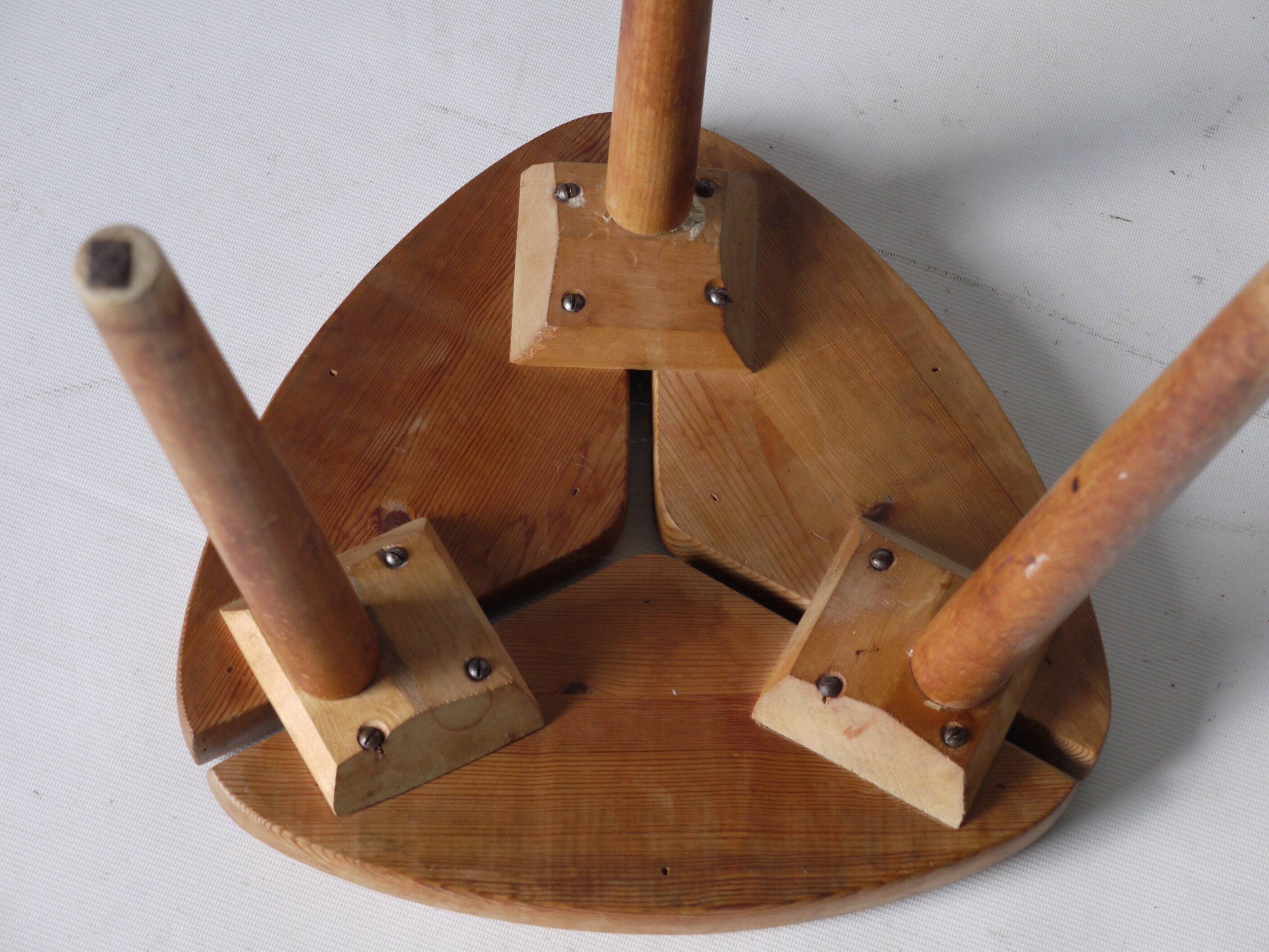 Scandinavian Tripod Pinewood and Beech Stool, 1950s