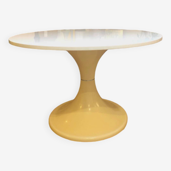 Tulip dining table 1970