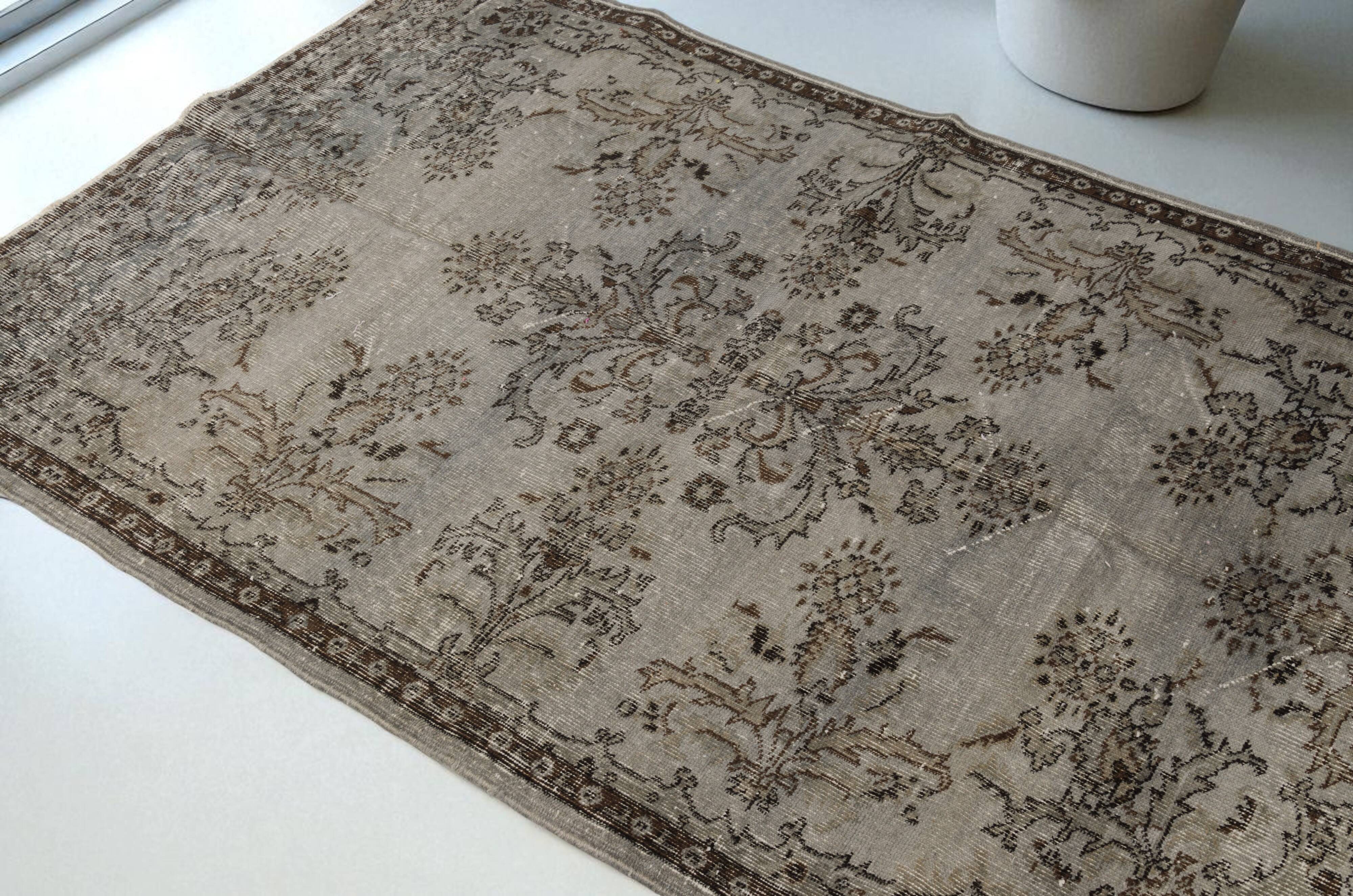 Vintage Turkish Wool Handknotted RUG sku v9