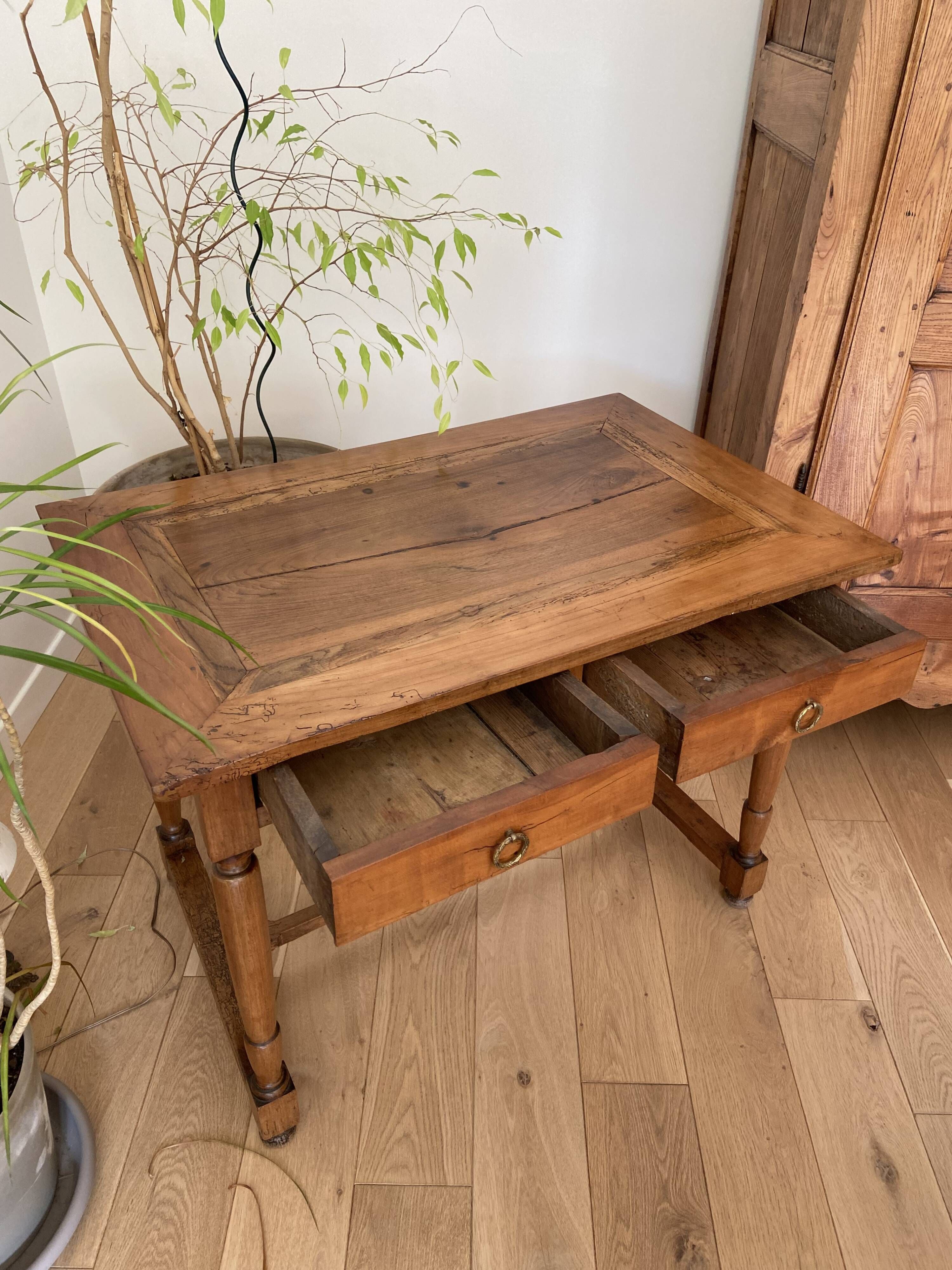 Small Louis XVI desk