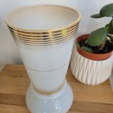 Vase in white opaline and golden borders