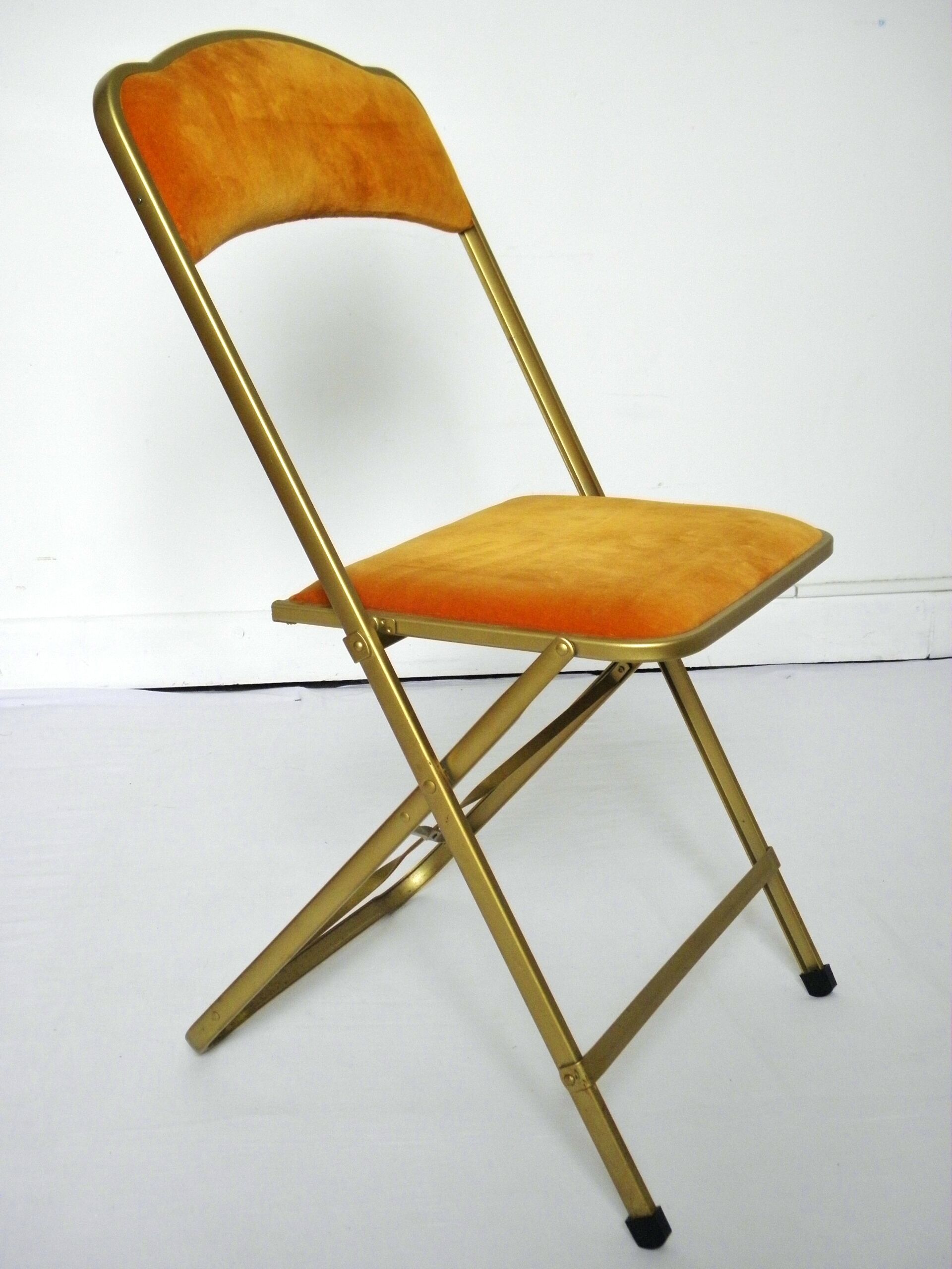Folding chairs in gold metal and velvet