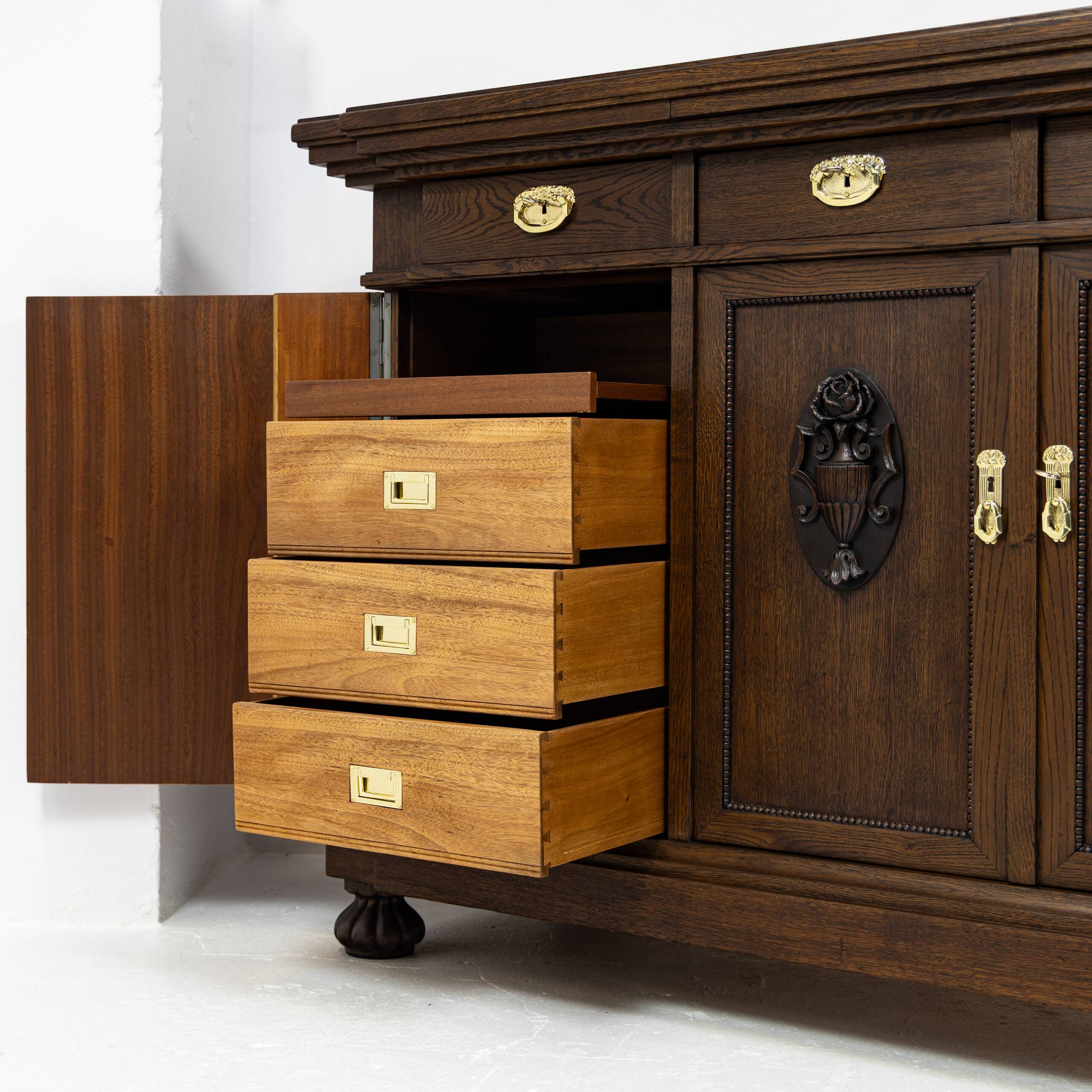 Large buffet with 4 doors in oak and mahogany - early 20th century