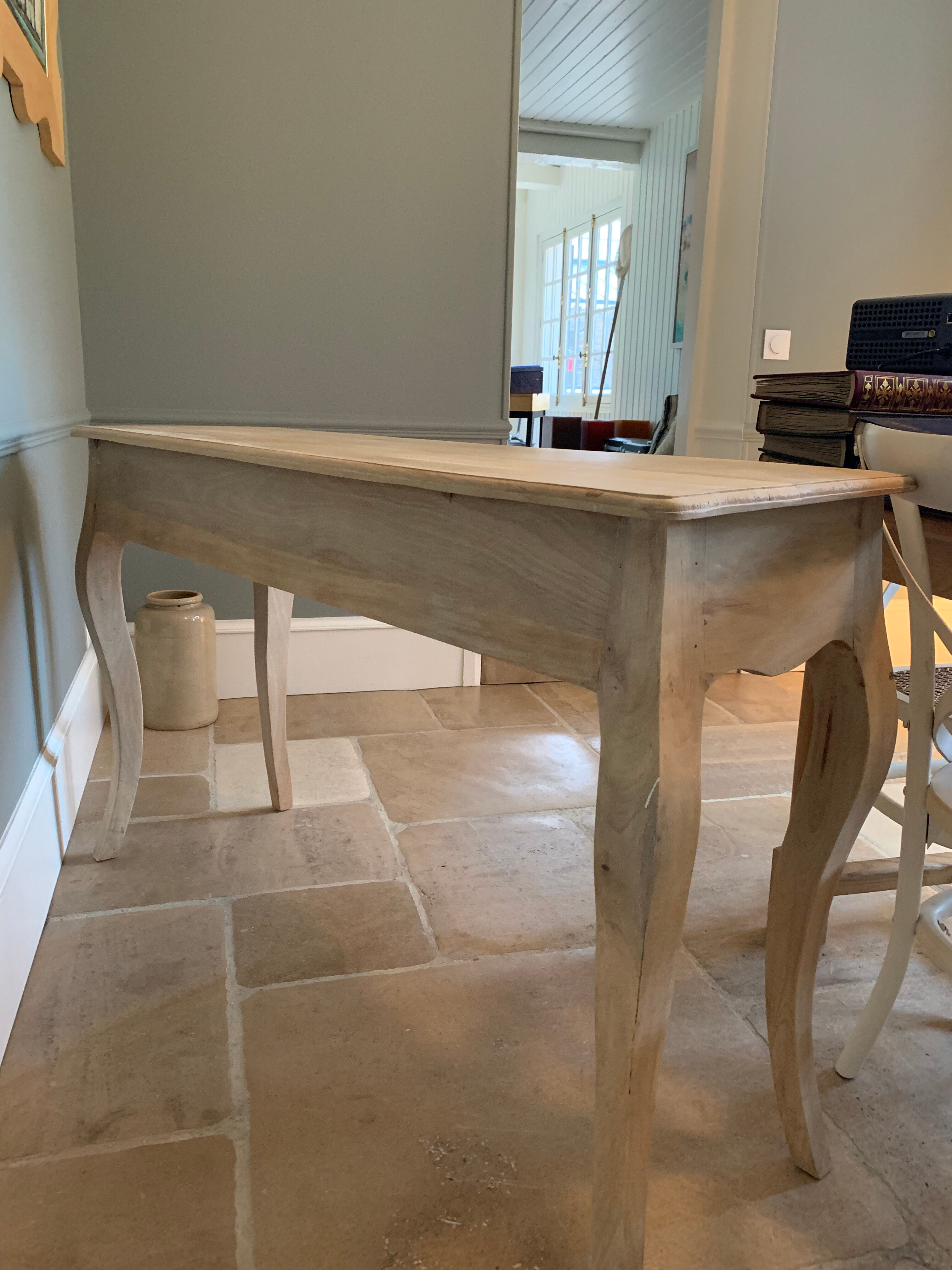 Light oak console
