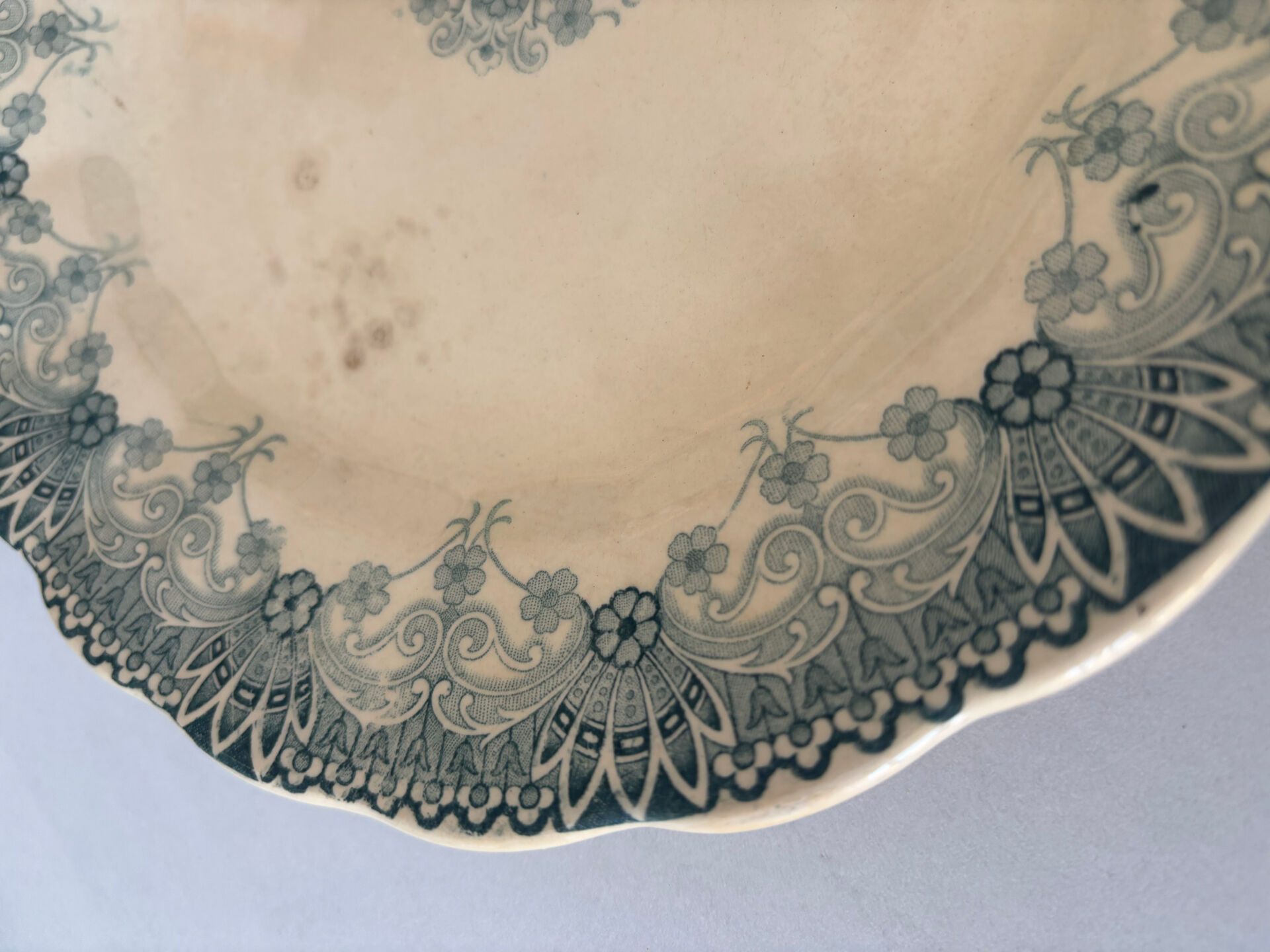 Old ironstone plate from Choisy-le-Roi, Hte Boulenger and Co.