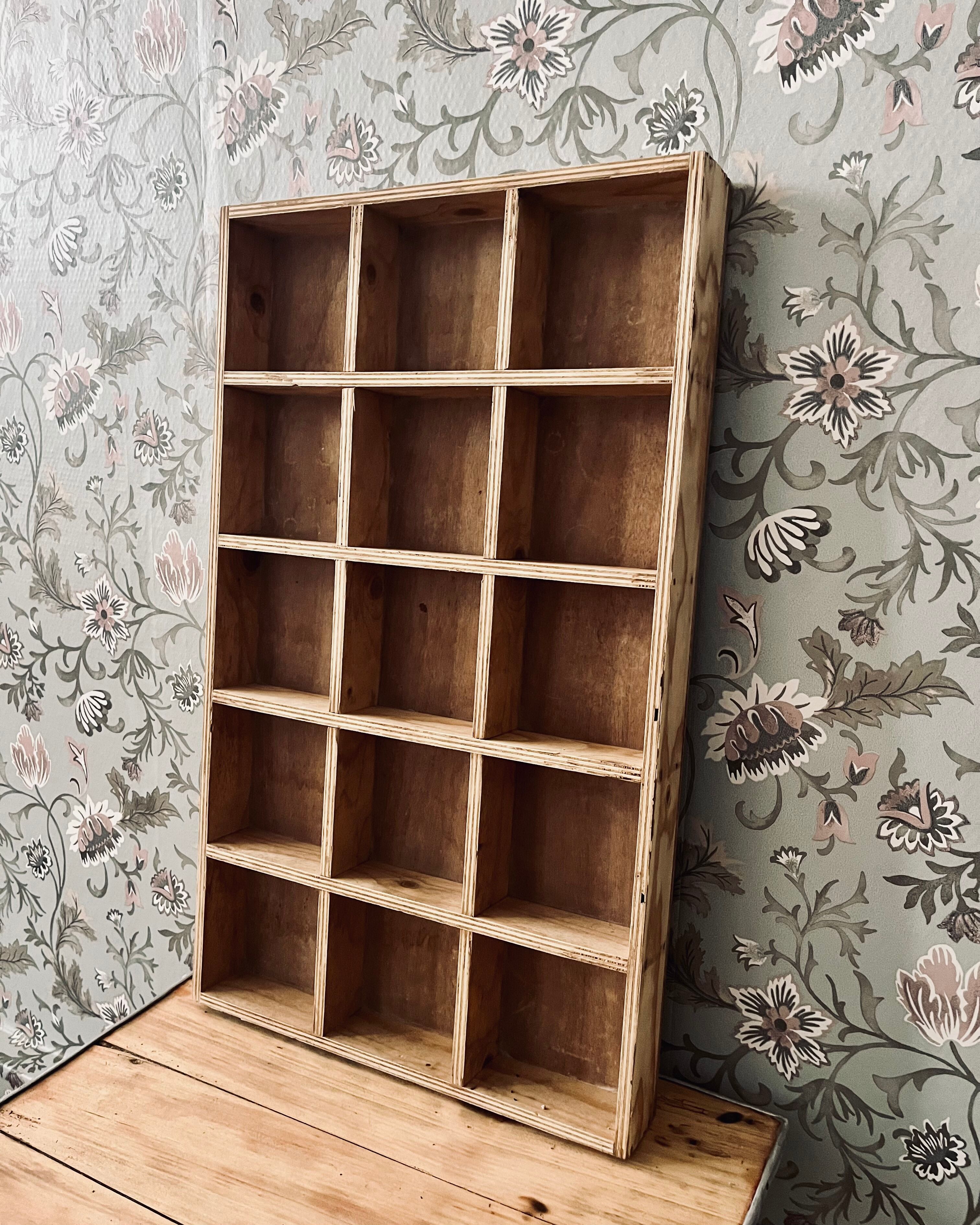 Vintage trade lockers