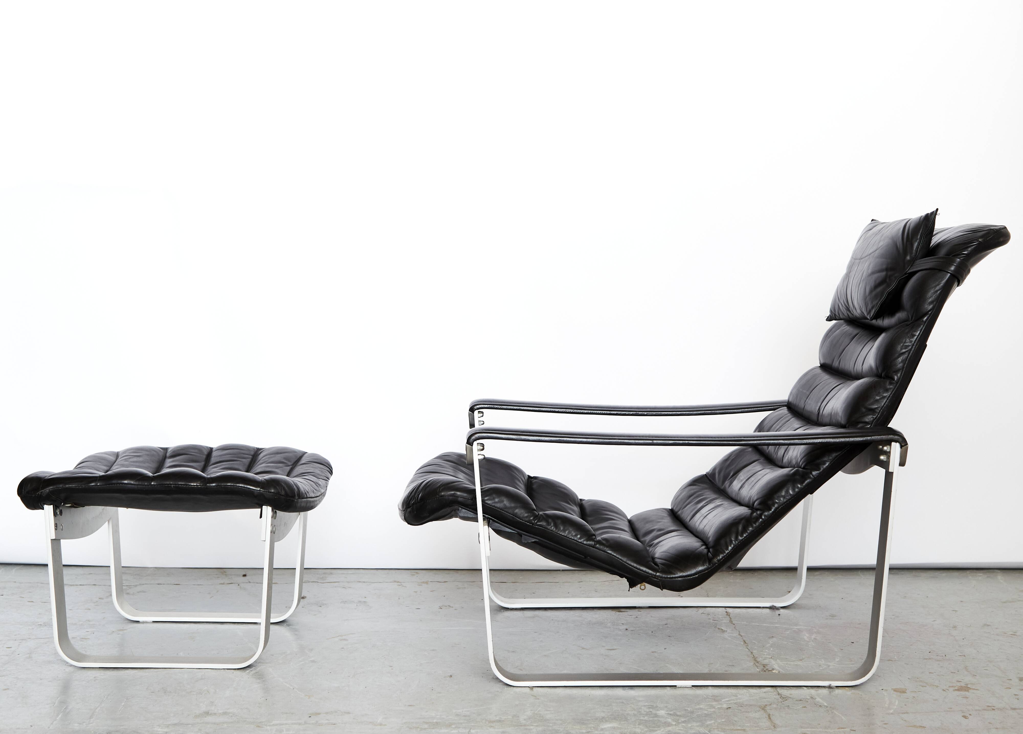 Lounge chair and ottoman Ilmari Lappalainen "Pulkka" for ASKO