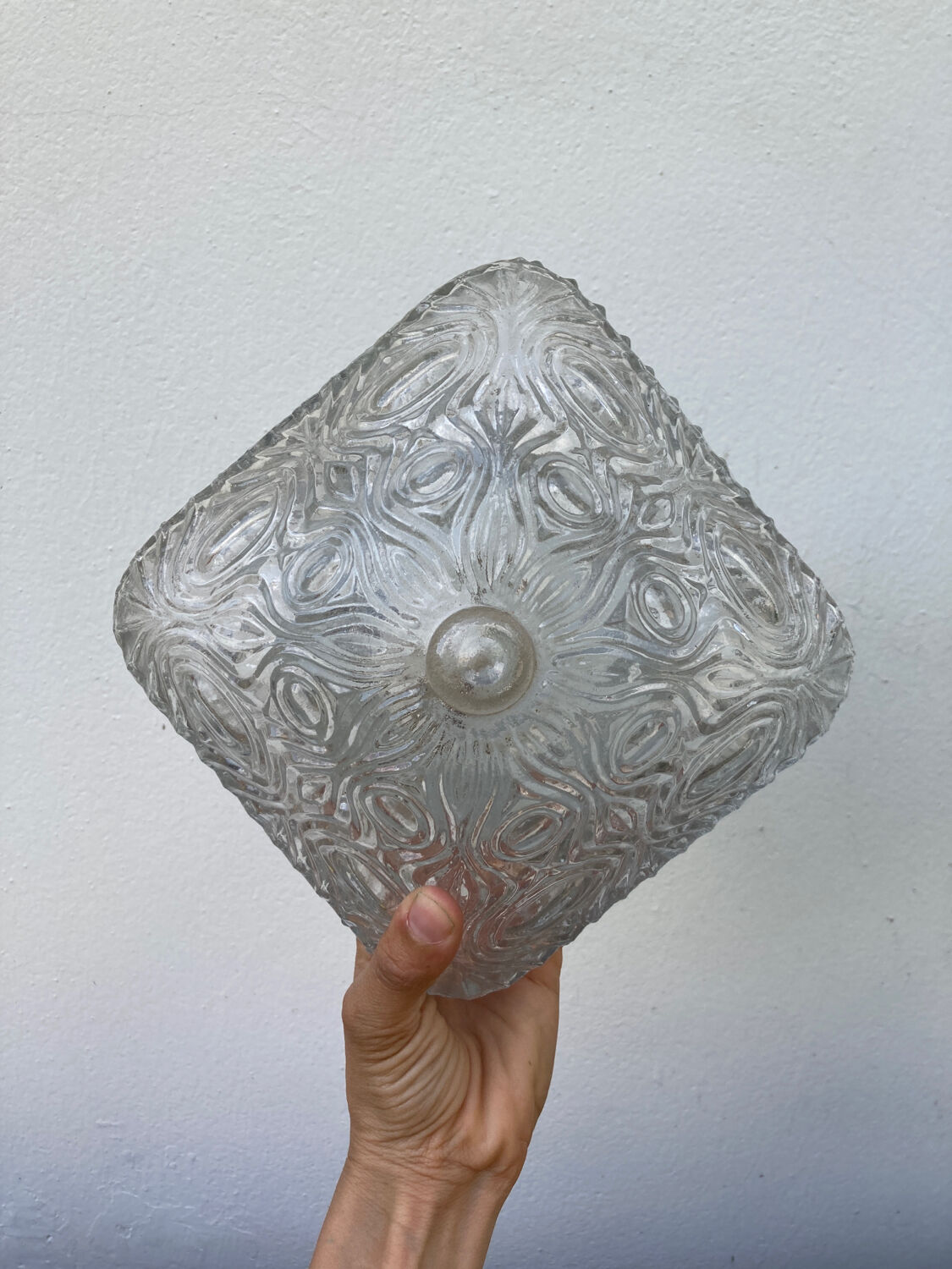 Square wall lamp in vintage transparent glass