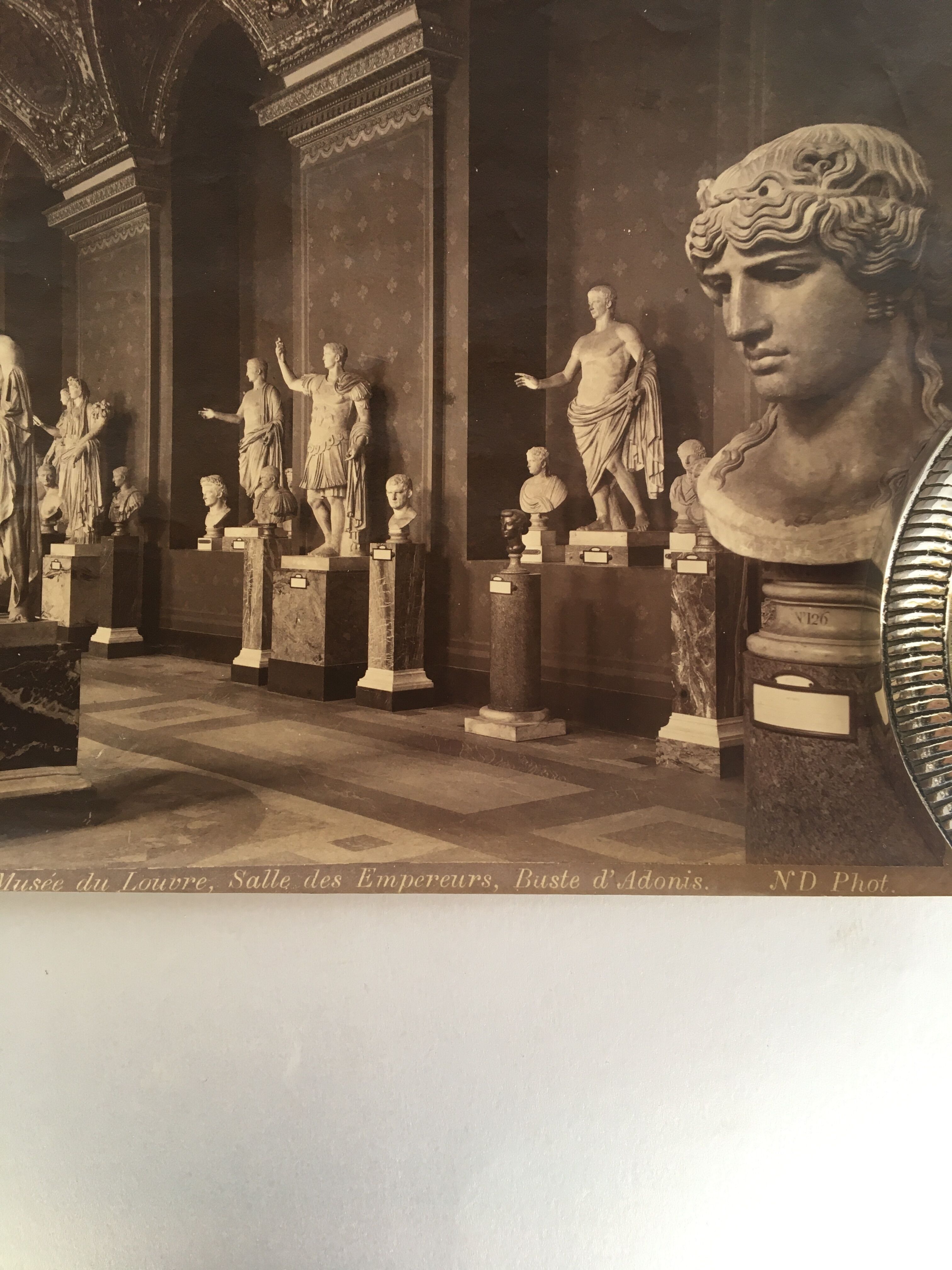 Photo 1900 of the Louvre Museum