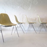 Set of 4 DCW fiber glass chairs